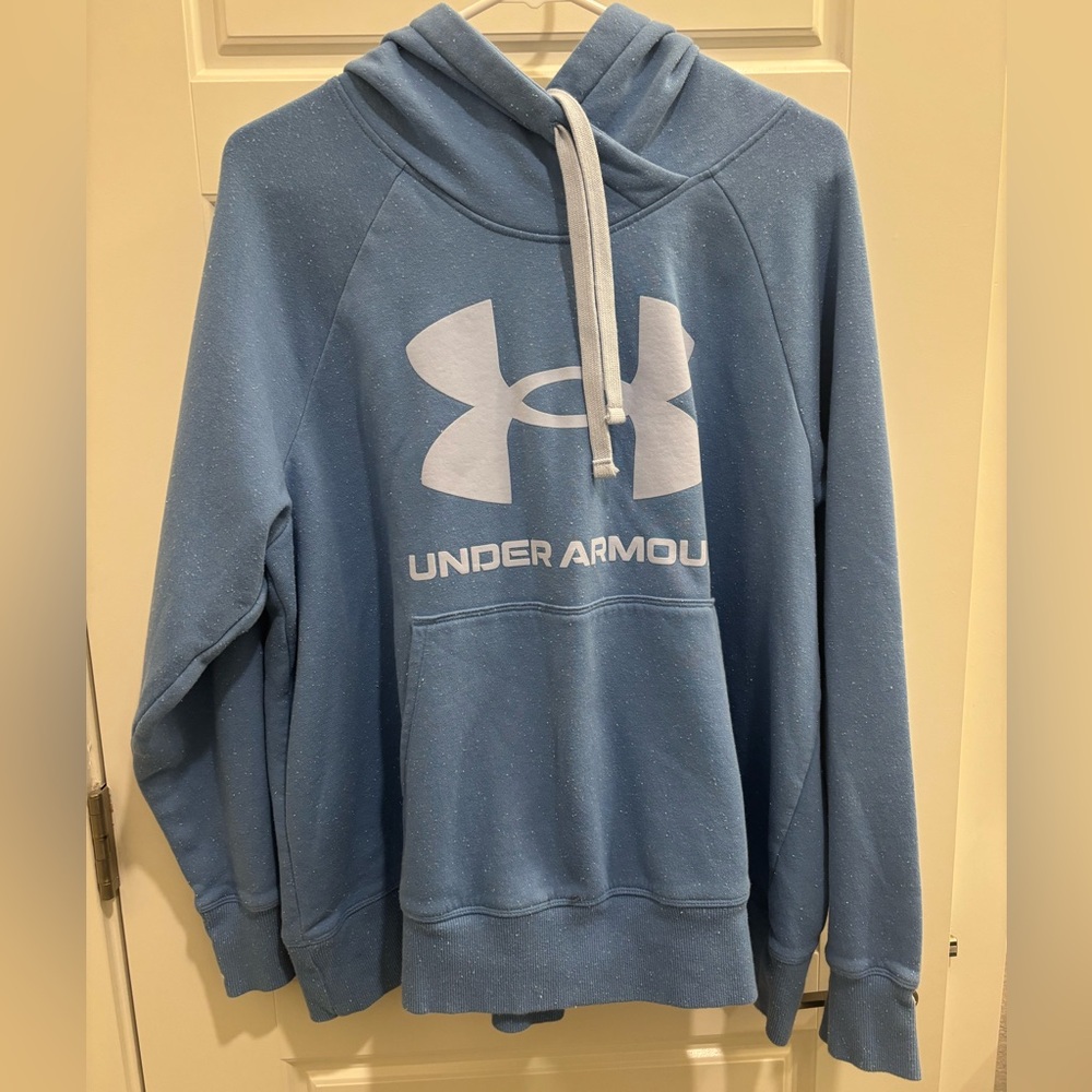 Under Armour plus hoodie